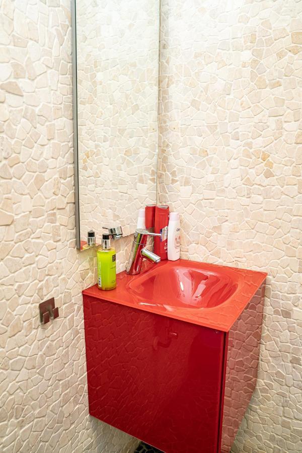 Studio 14 Brasov Luaran gambar