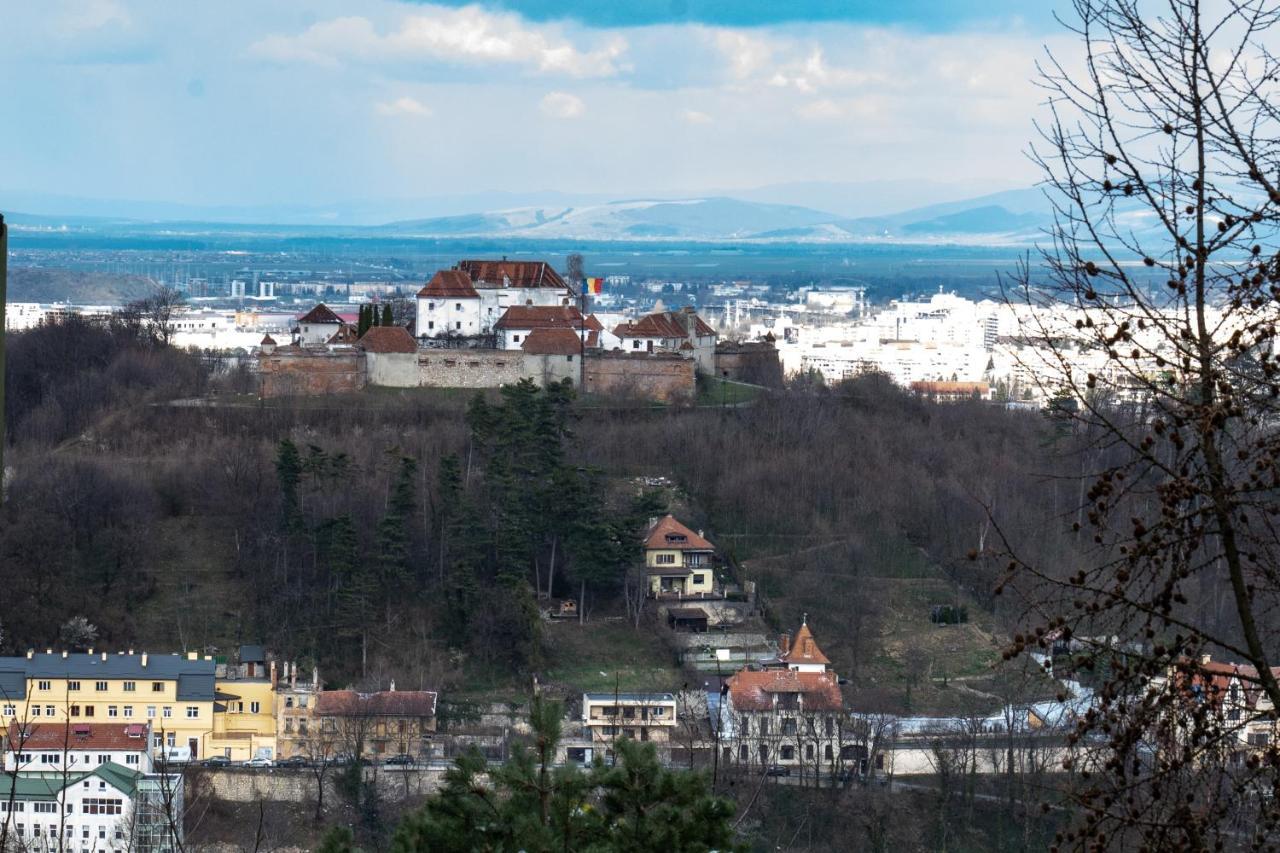 Studio 14 Brasov Luaran gambar