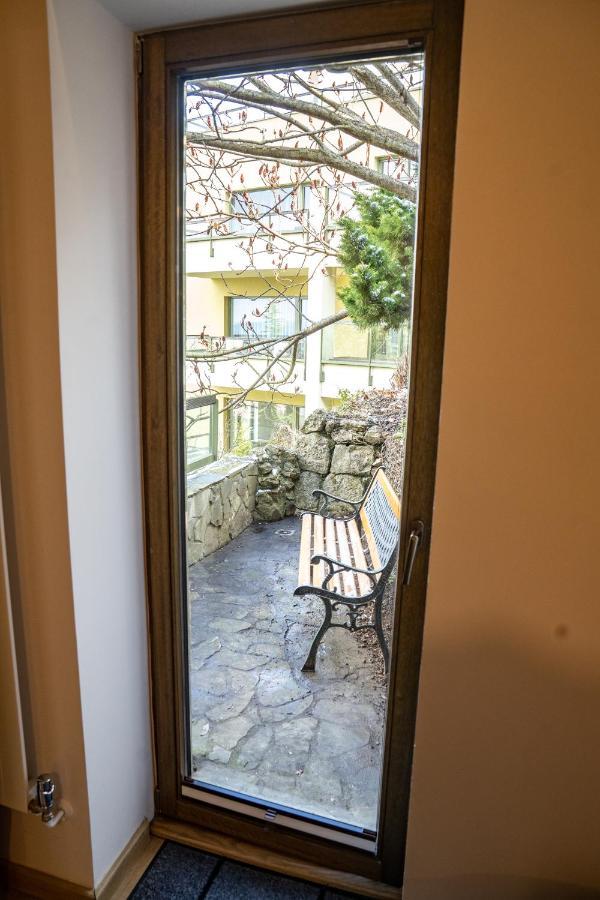 Studio 14 Brasov Luaran gambar